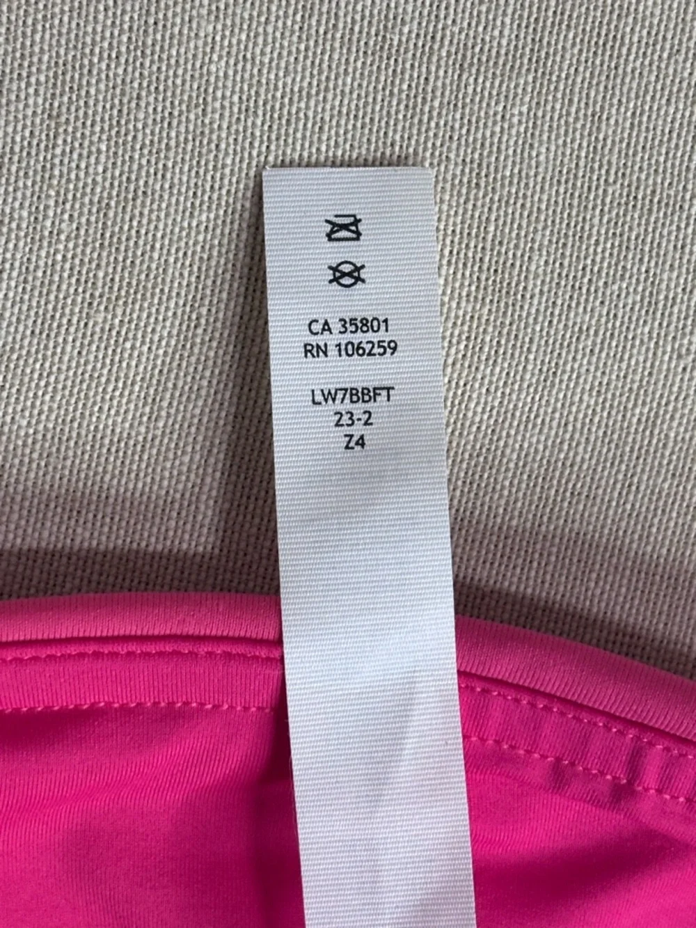 Lululemon Hot Pink Run Shorts Size 6 Lightweight Athletic Activewear